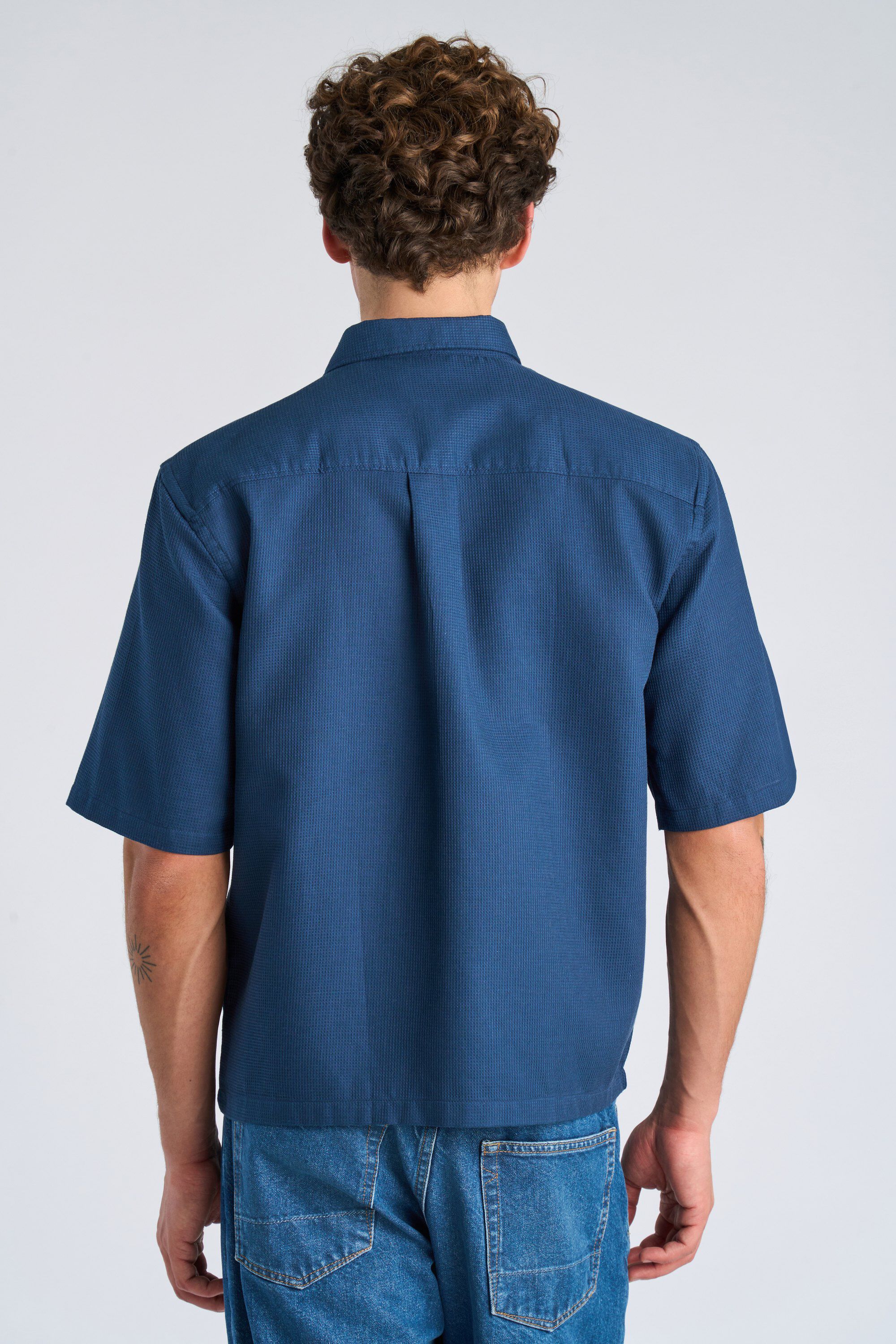 Solid dobby cotton shirt S/S