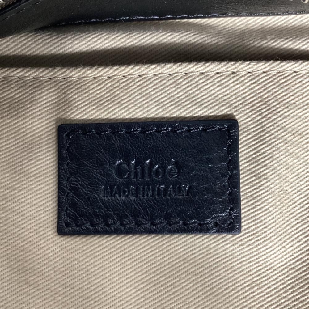 Chlo&eacute; Shoulder Bag