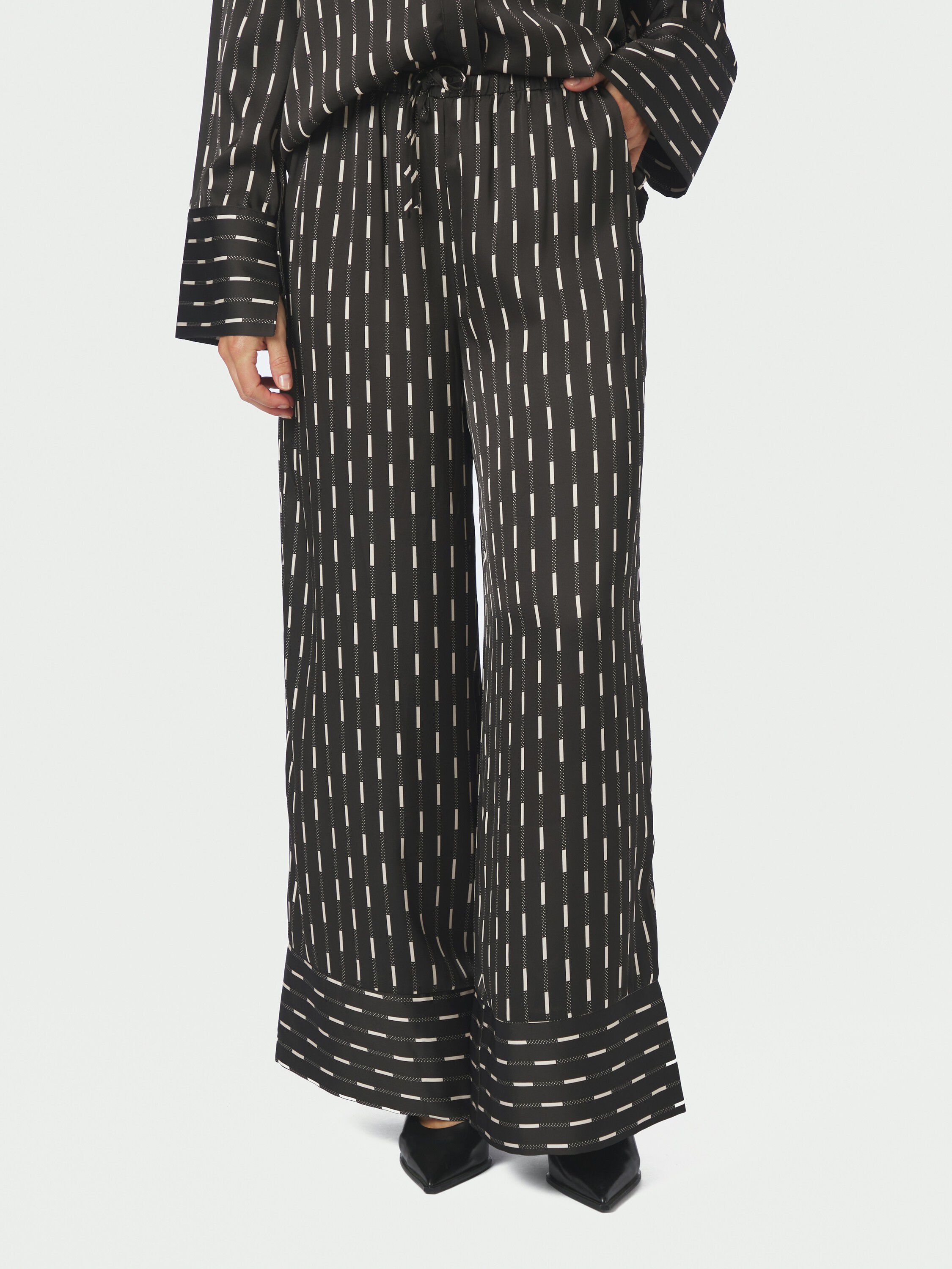 Sora Print Pants