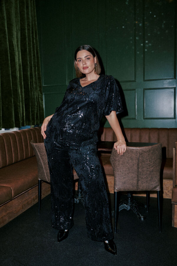 KCnicoleen Sequin Pants