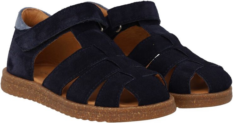 Sandal med justerbar velcrolukning