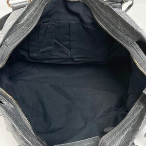 Balenciaga Giant