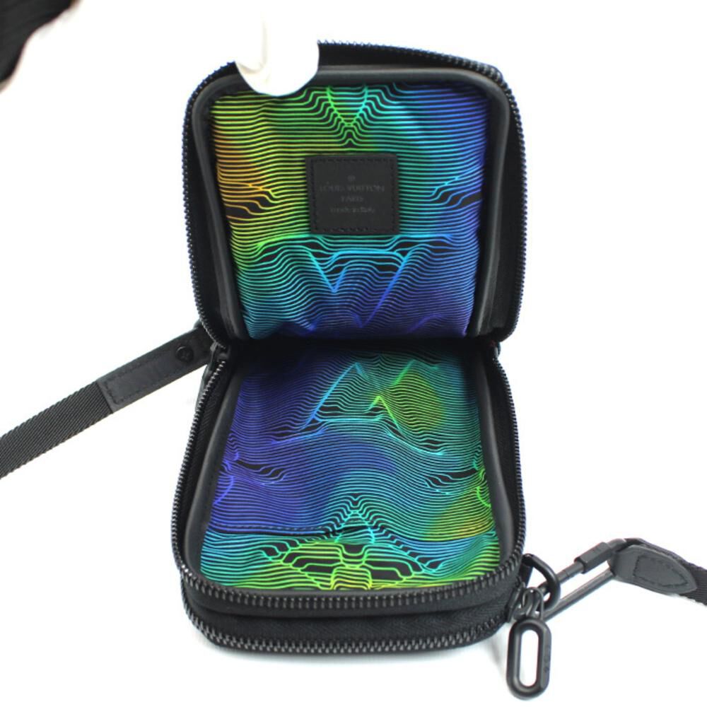 Louis Vuitton Shoulder Bags