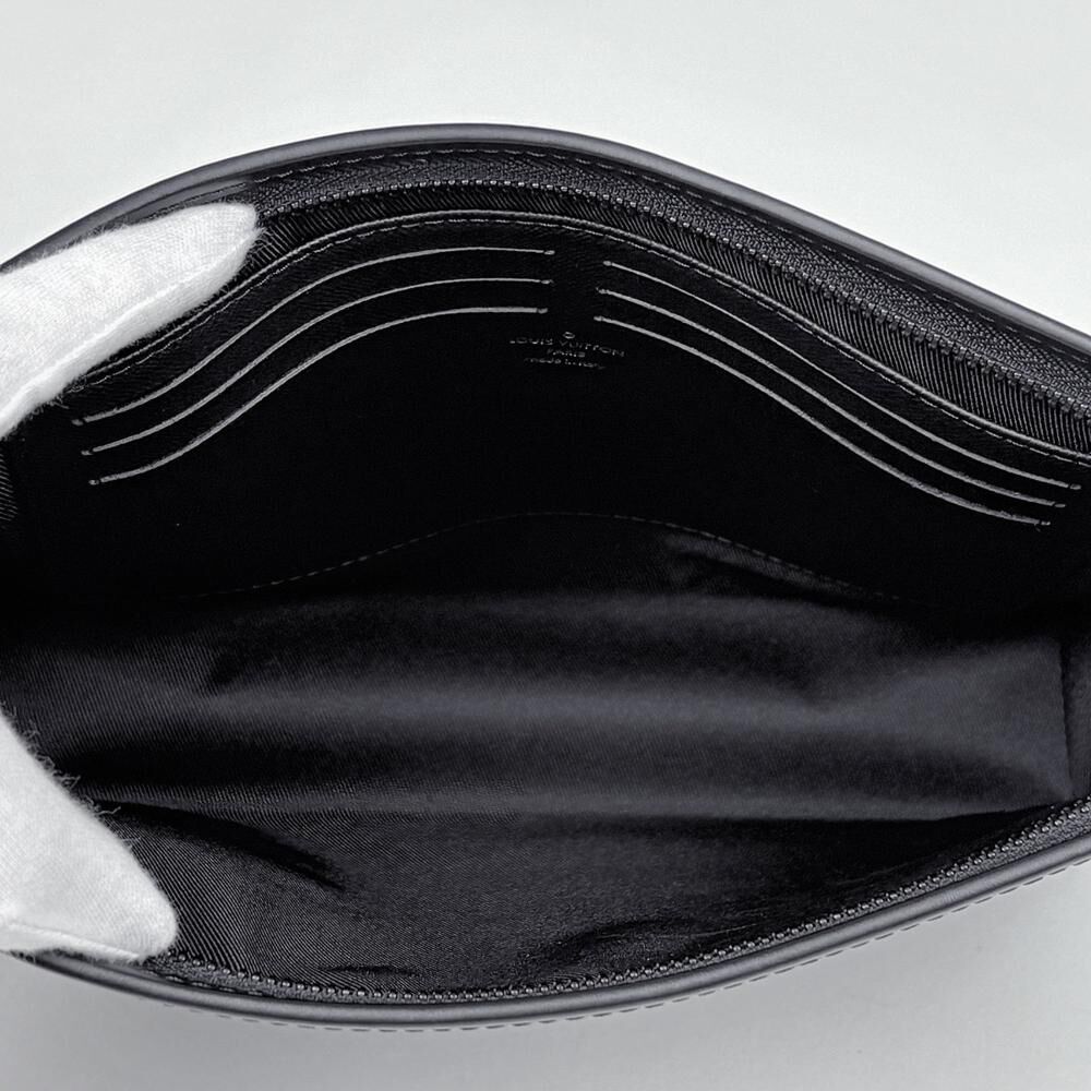 Louis Vuitton Clutch