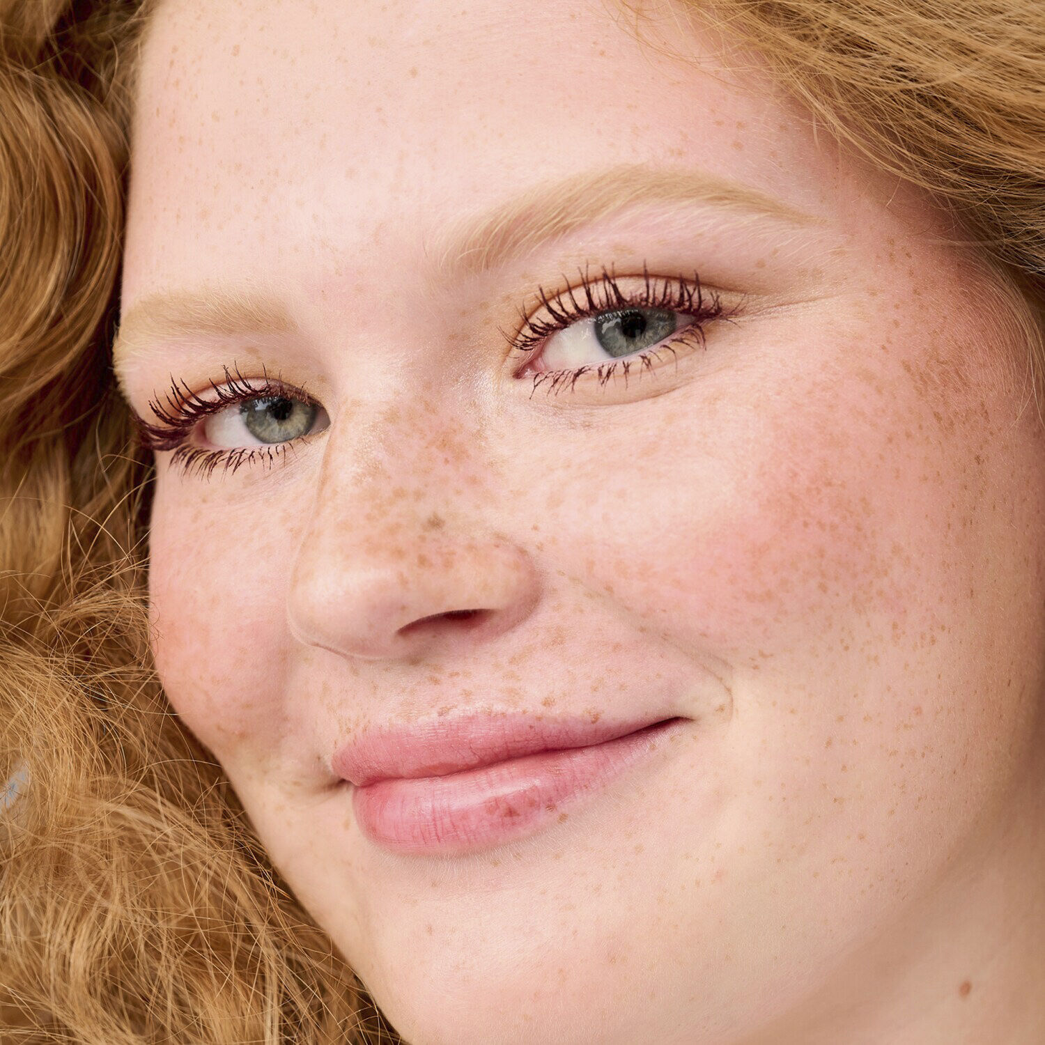 BADgal BANG! Volumising Mascara Rebel Brown - Limited Edition