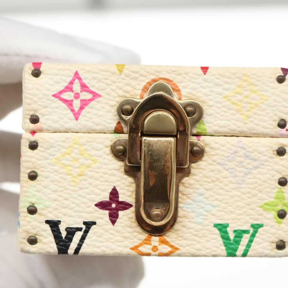 Louis Vuitton Clutch