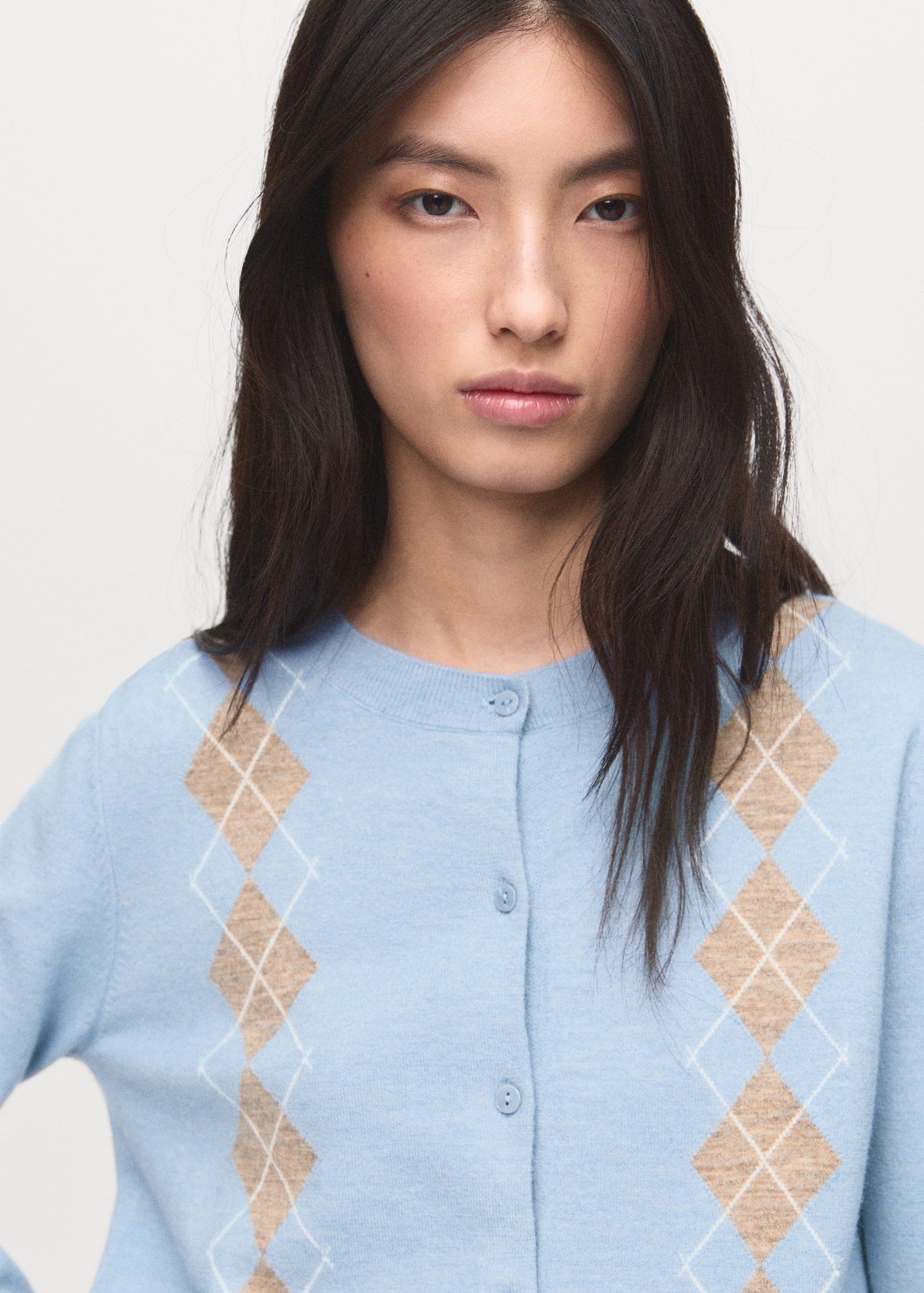 Knitted cardigan with diamonds