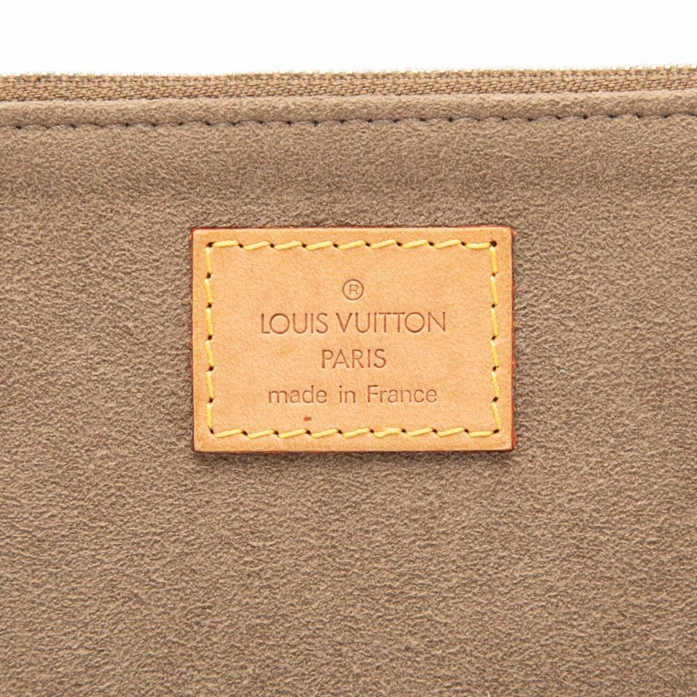 Louis Vuitton Pouch