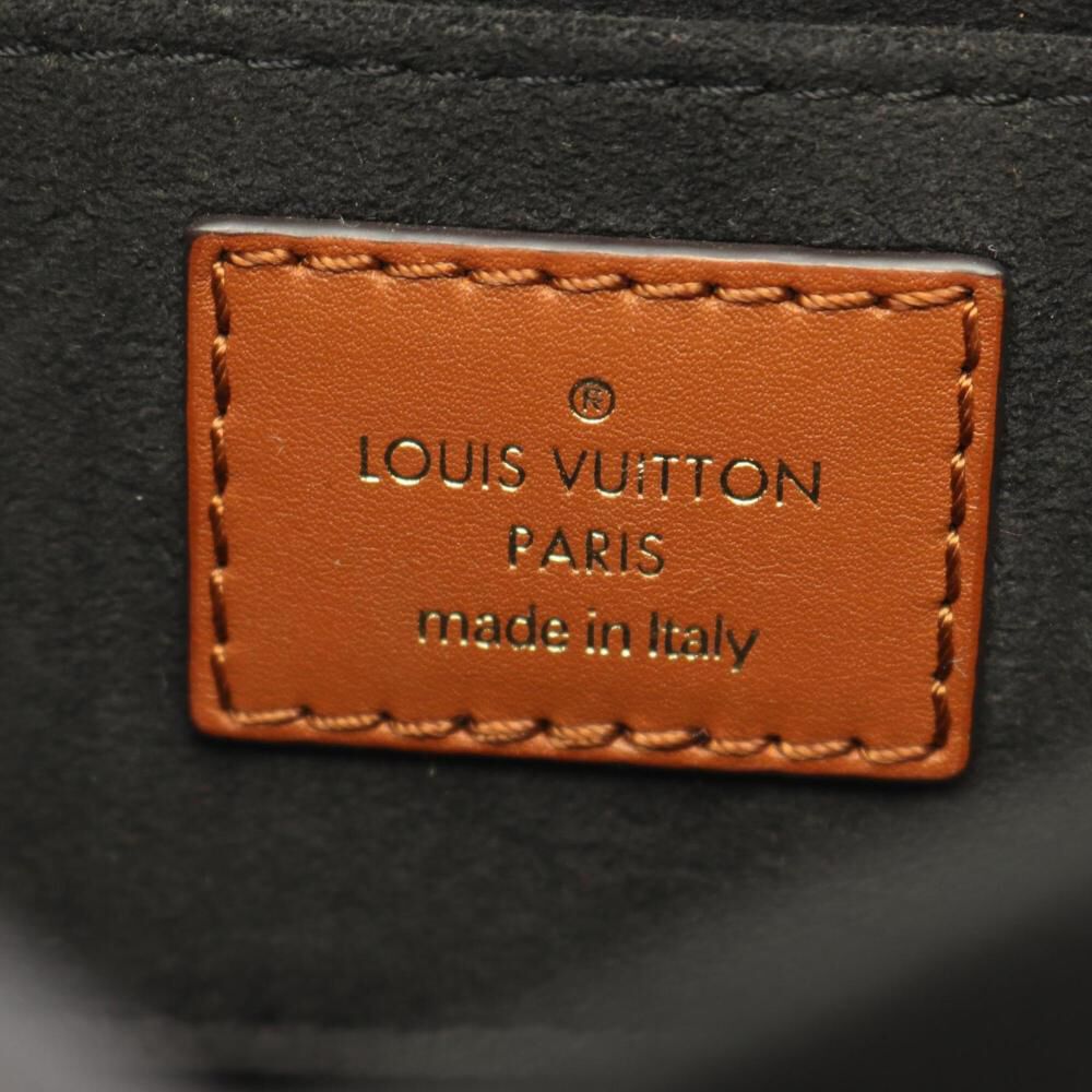 Louis Vuitton Dauphine