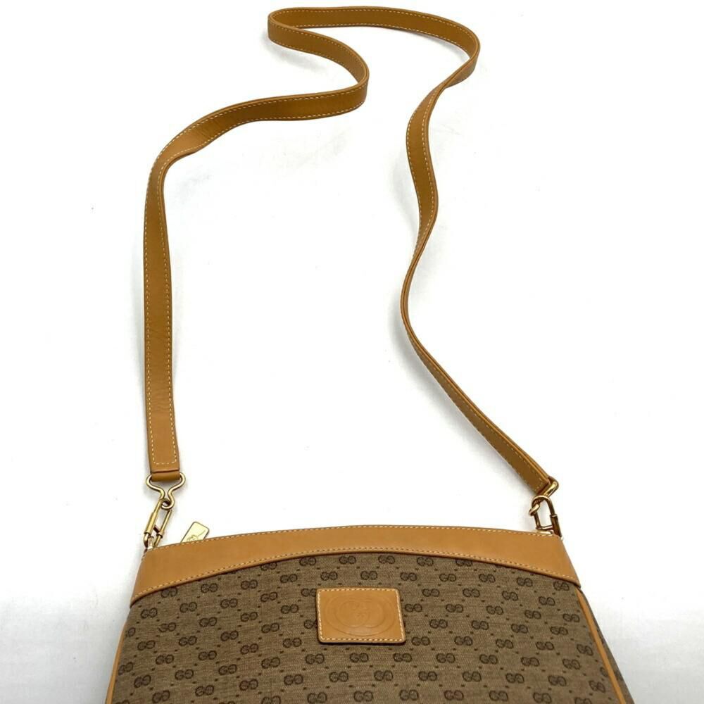 Gucci Shoulder Bag