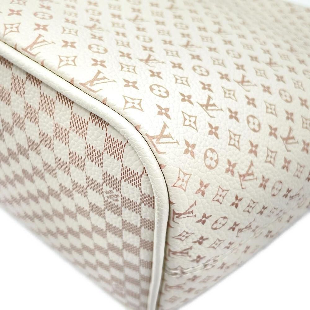 Louis Vuitton Bucket Bag