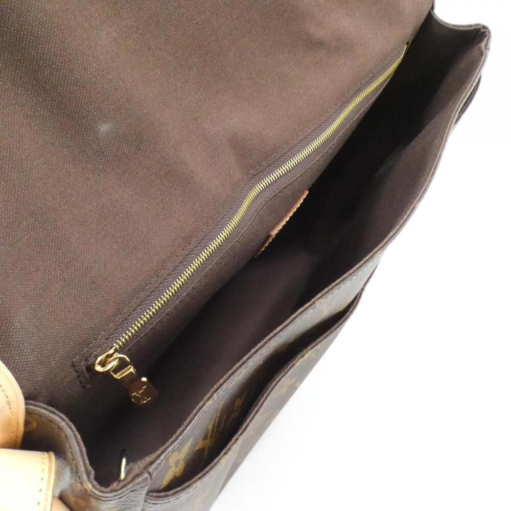 Louis Vuitton Menilmontant