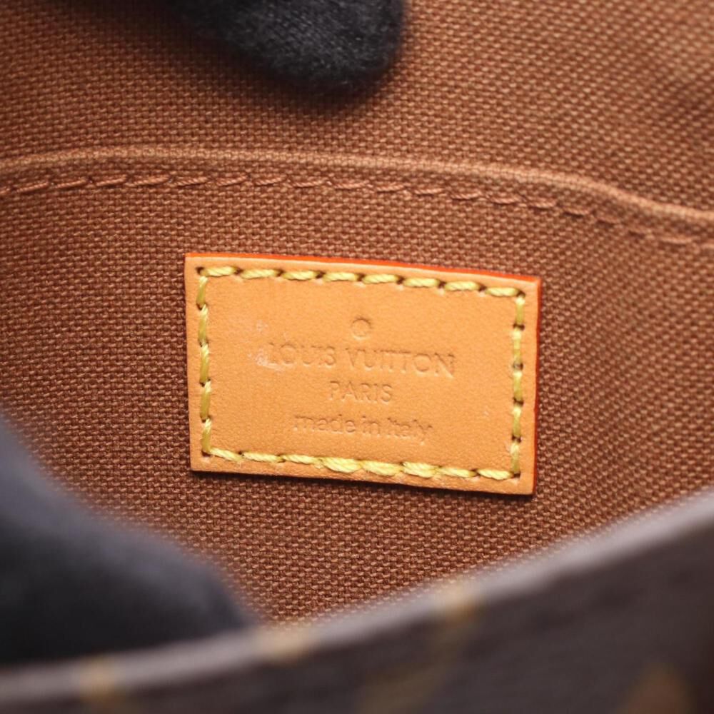 Louis Vuitton Sac Plat