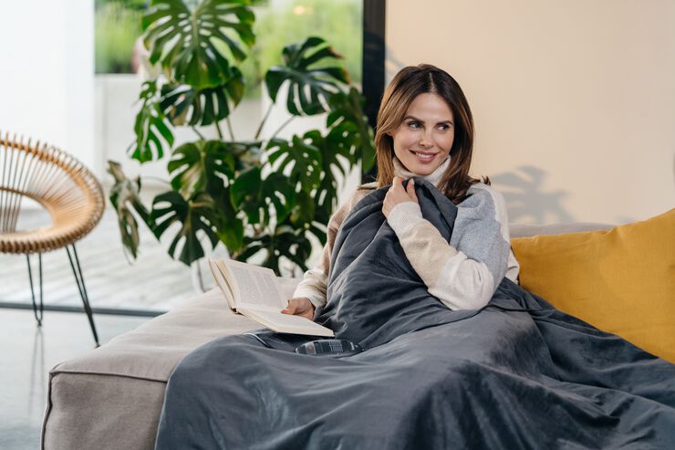 Värmetäcke i vitt 150 cm x 130 cm PR-HD01R