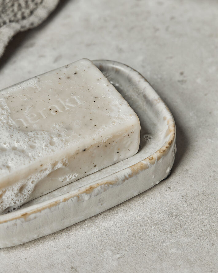 Sæbebar, Sesame Scrub