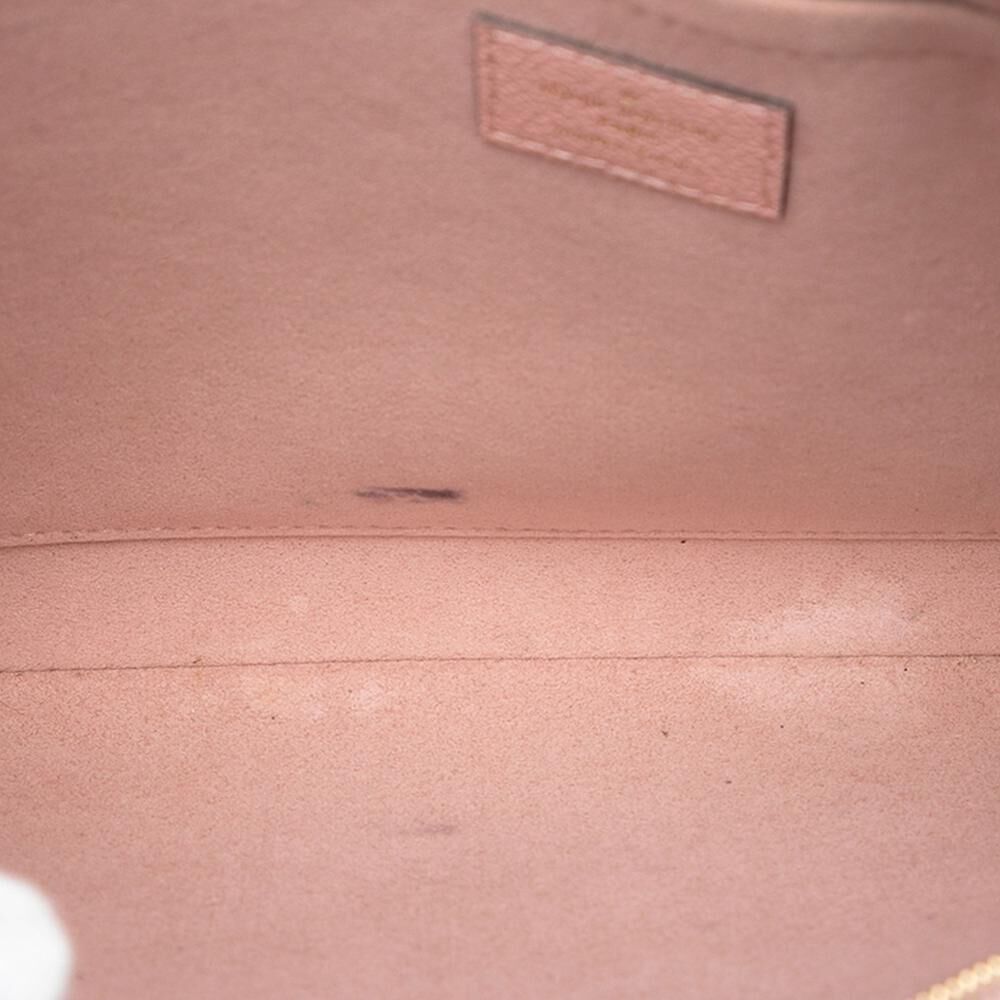 Louis Vuitton Clutch