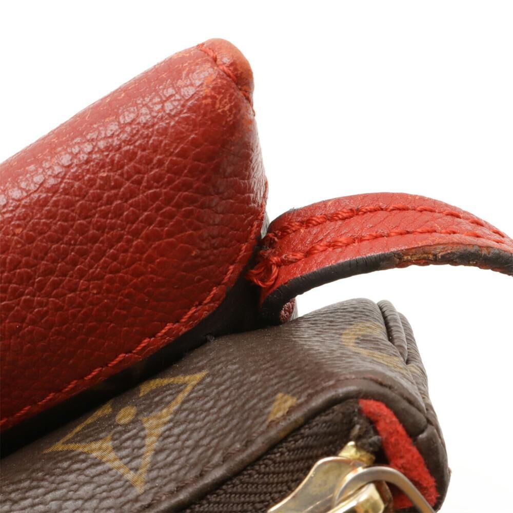 Louis Vuitton Shoulder Bags