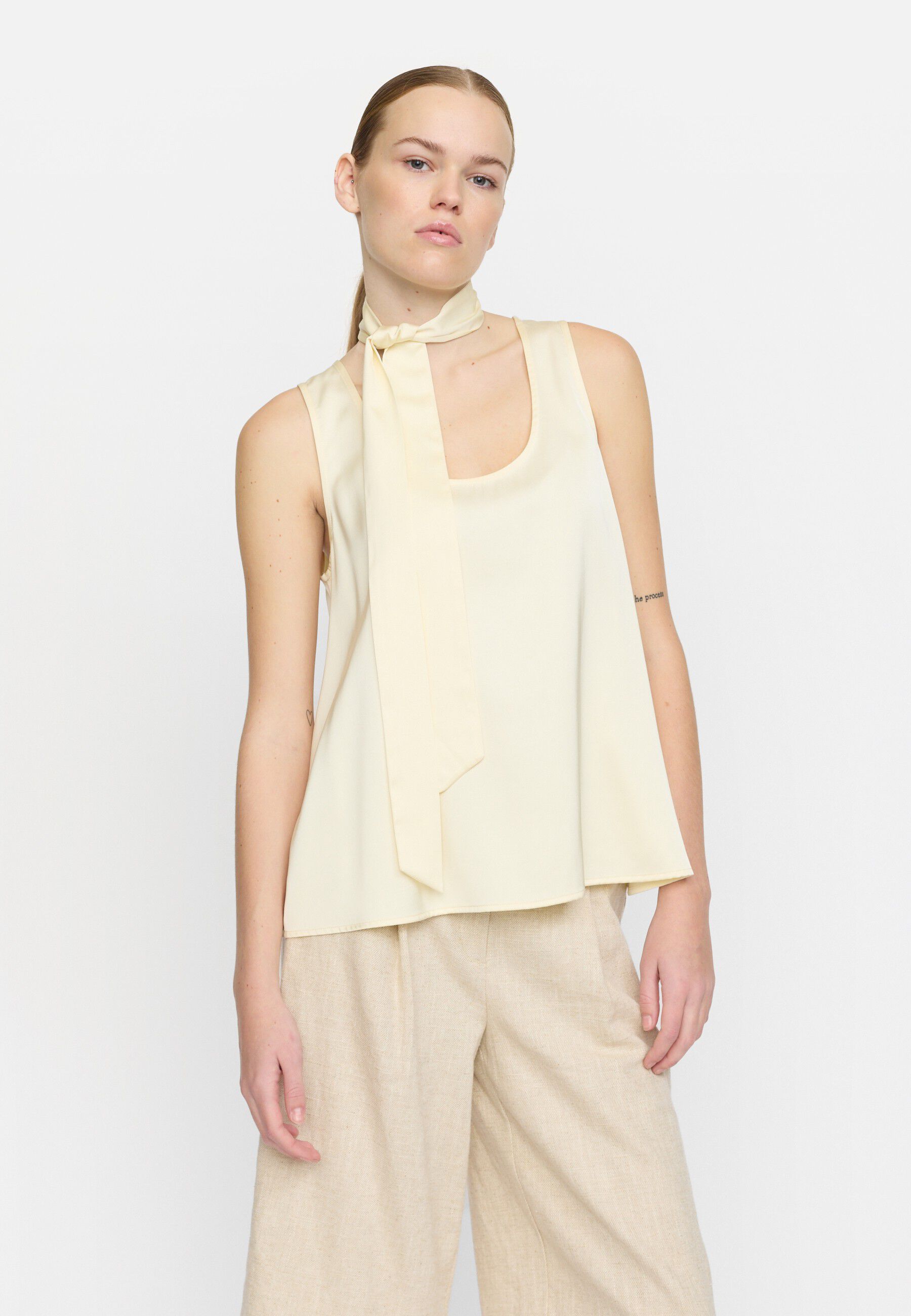 SRLeia Tank Top