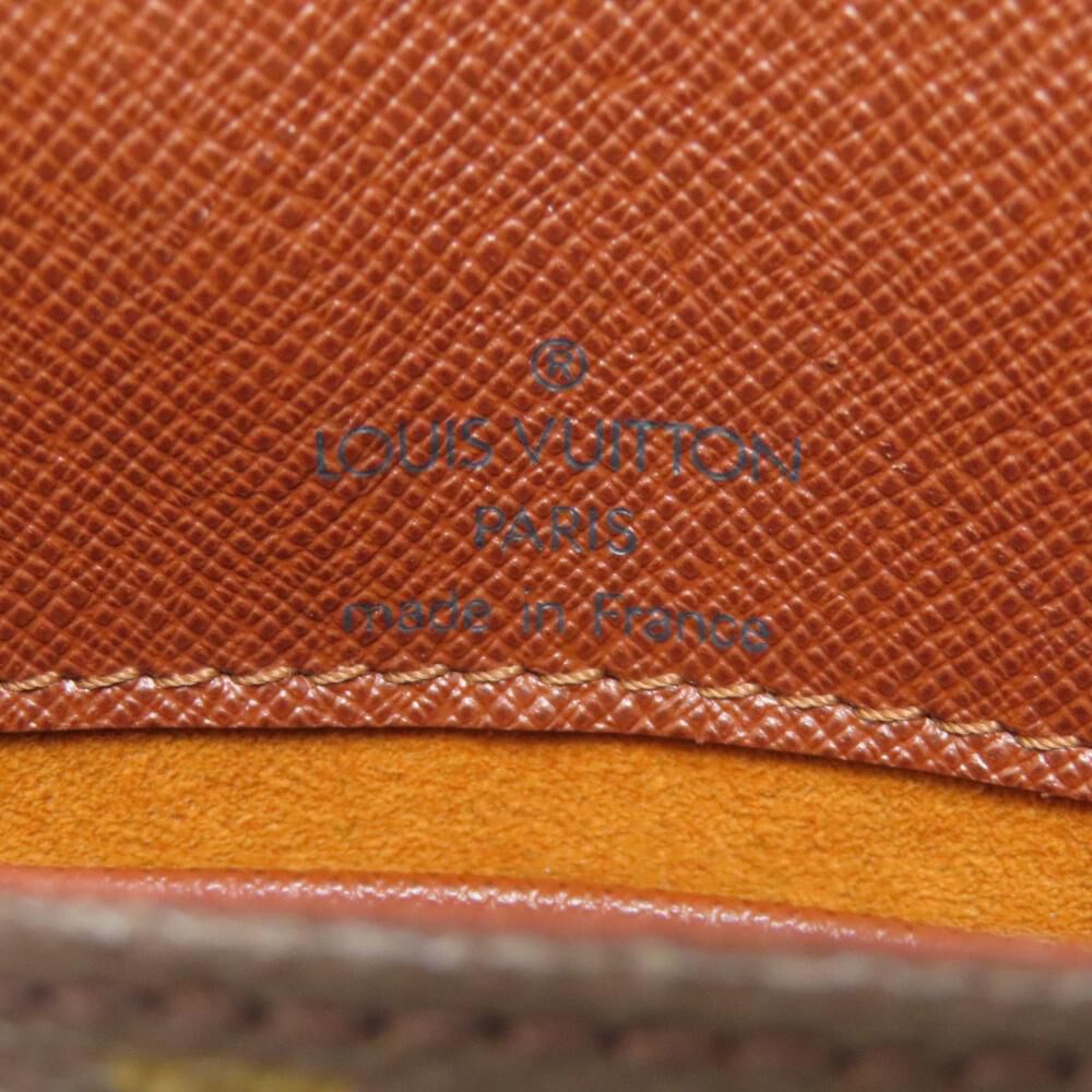 Louis Vuitton Shoulder Bags