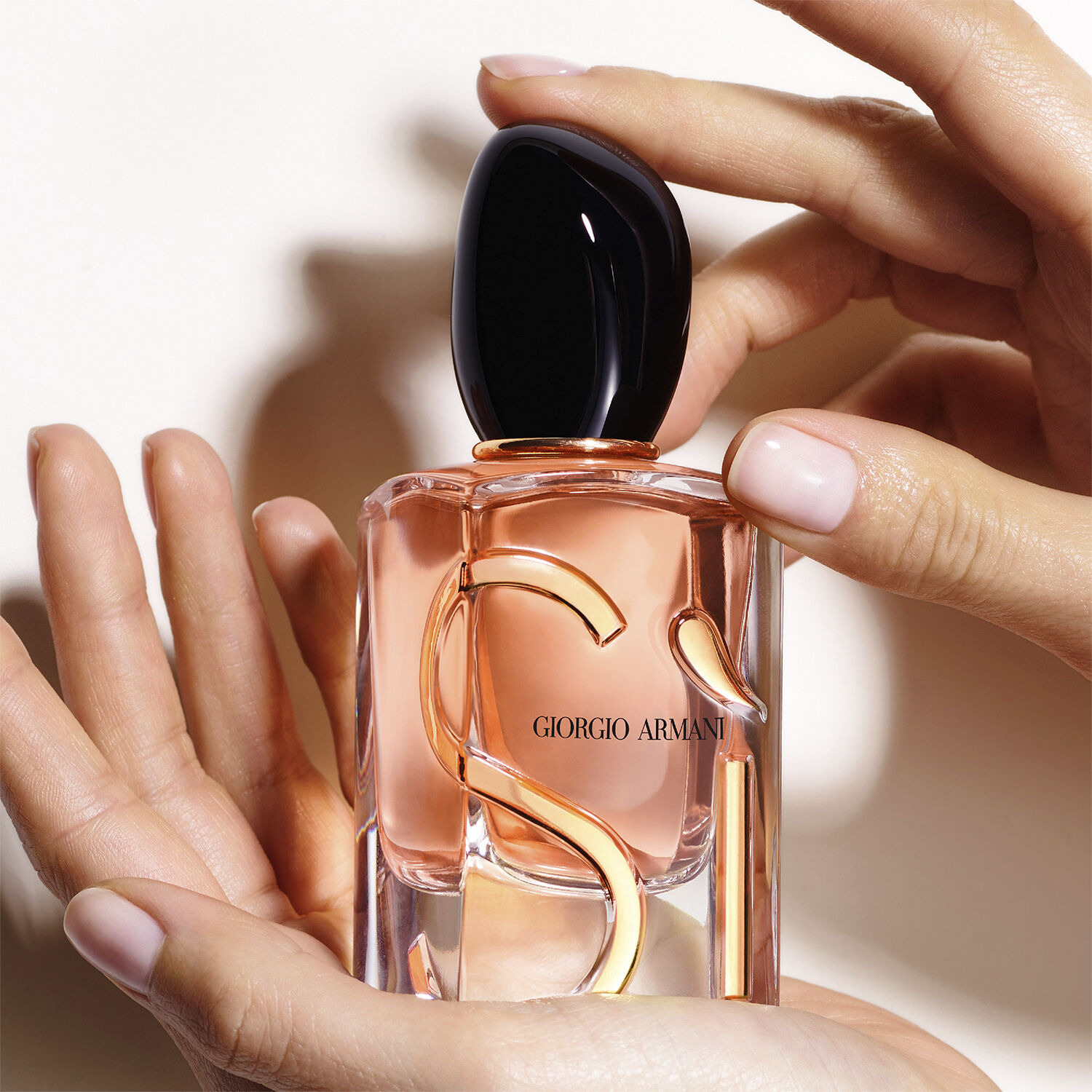 Armani S&igrave; Eau de Parfum Intense