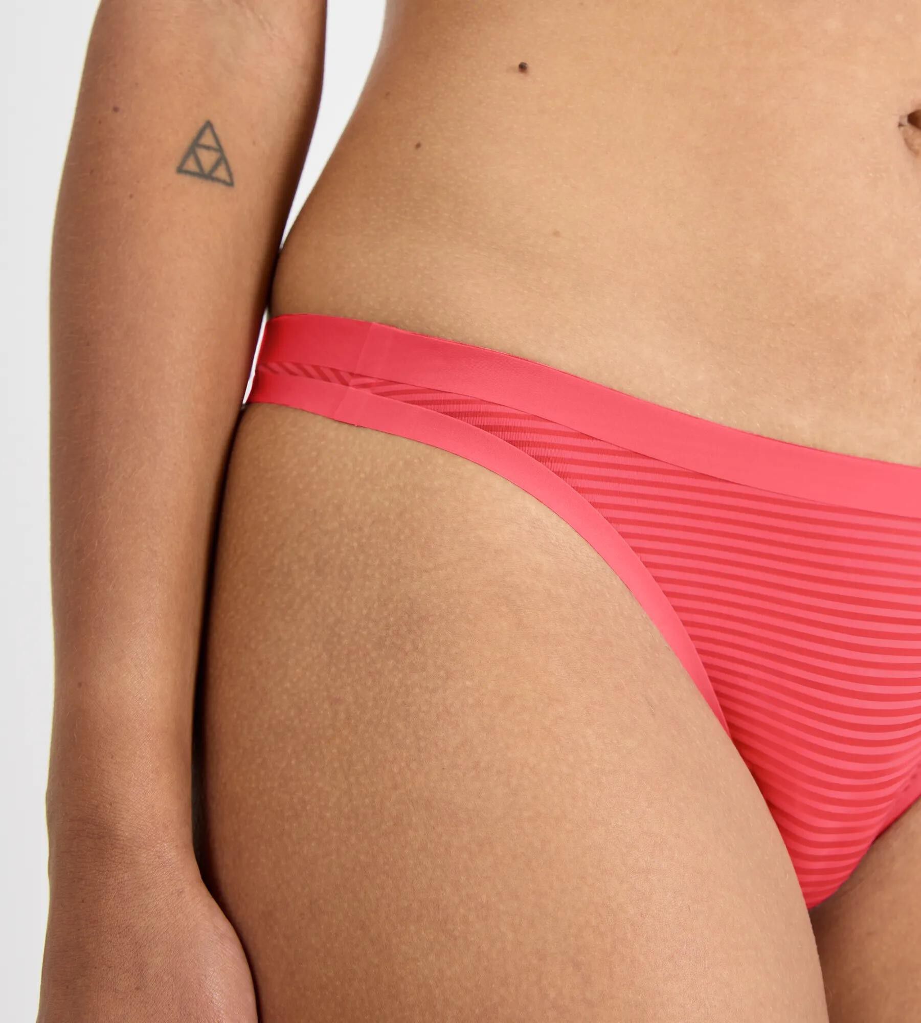 sloggi ZERO Feel Air String