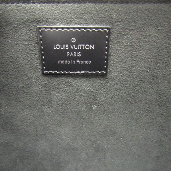 Louis Vuitton Clutch