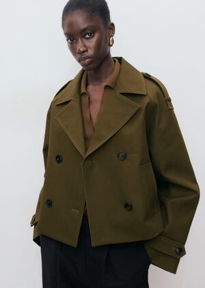 Oversized short double-breasted tre