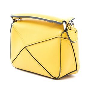 Loewe Puzzle