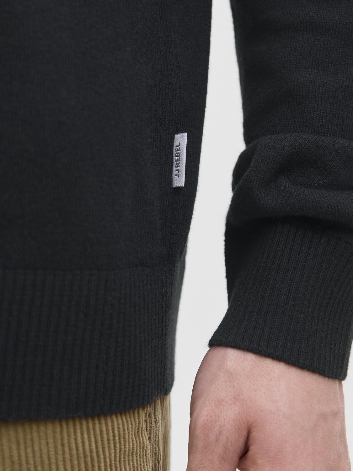 JREBCALLUM KNIT POLO NECK LS