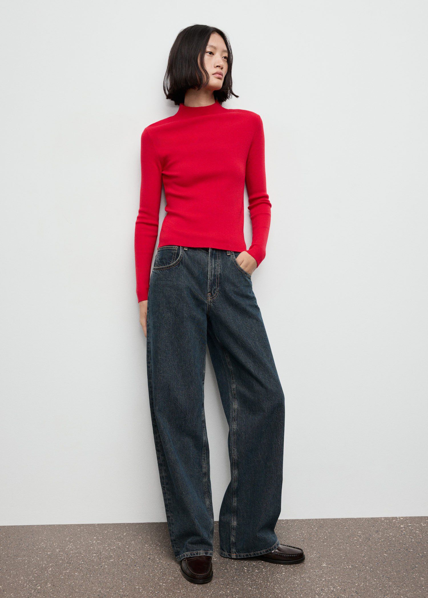 Fitted sweater with perkins neck