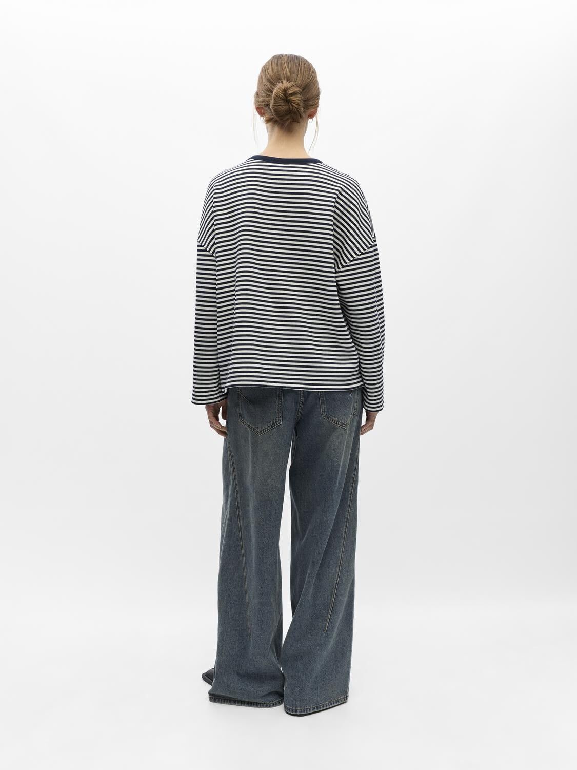 Objinara Ls Lo Sweatshirt E Au 26