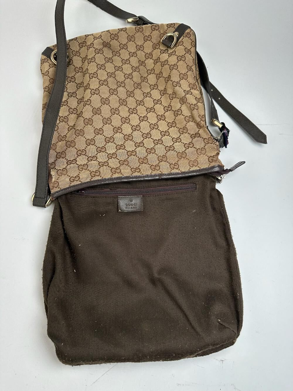 Gucci Shoulder Bag