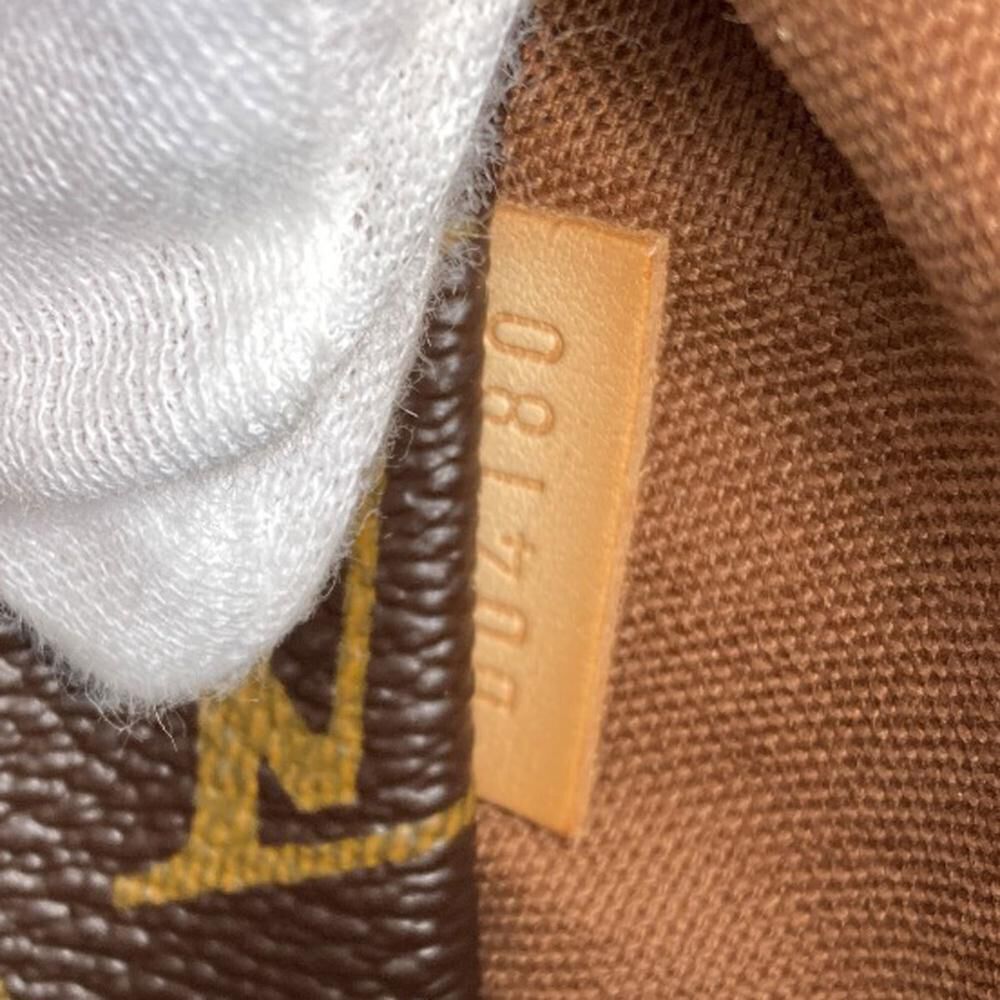 Louis Vuitton Totally