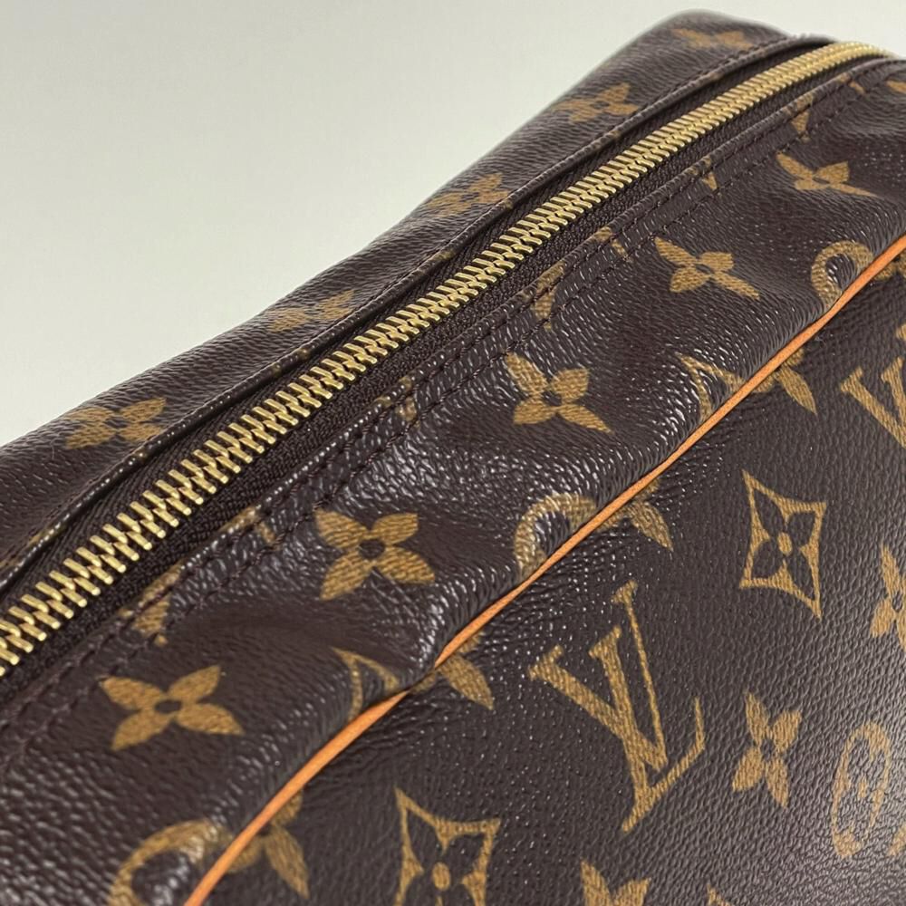Louis Vuitton Nile