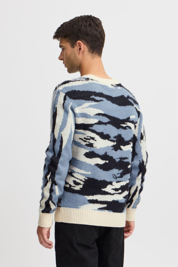 CFKLAES camo knit