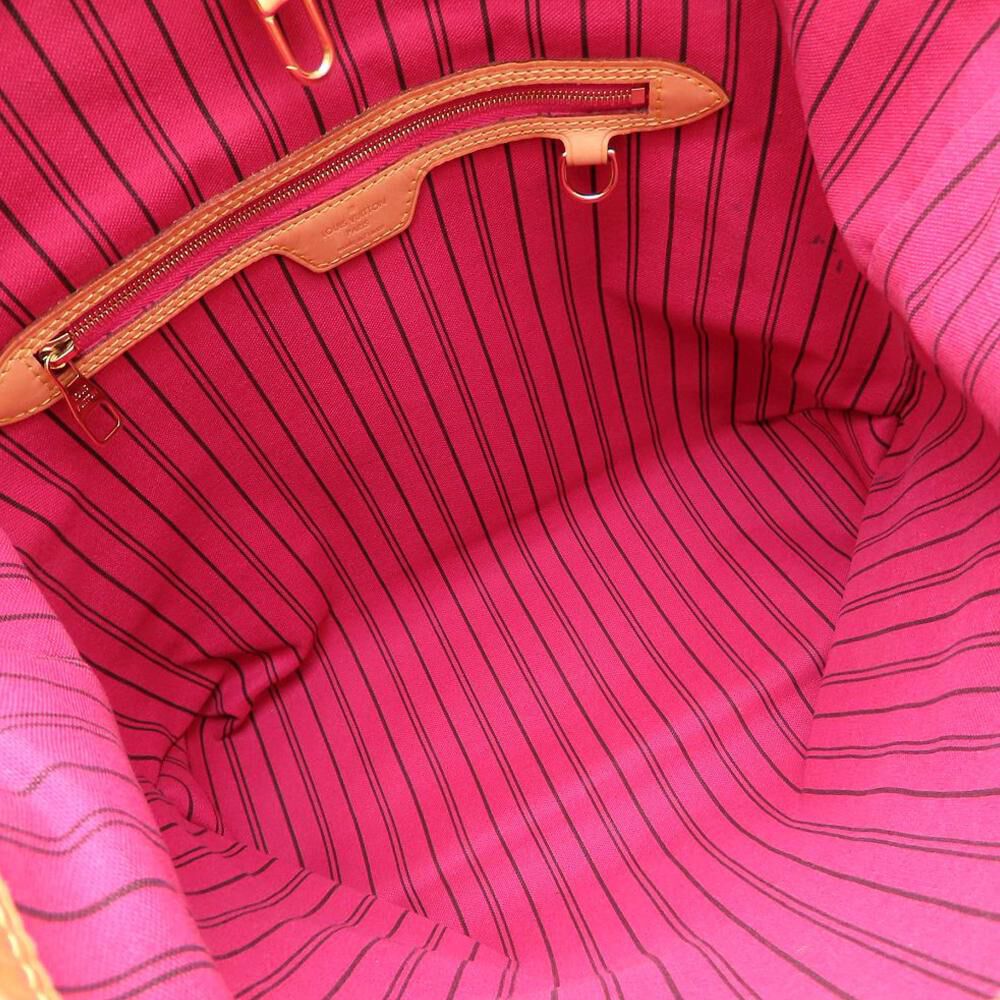 Louis Vuitton Delightful