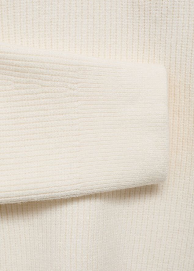 SWEATER. -- RIZON