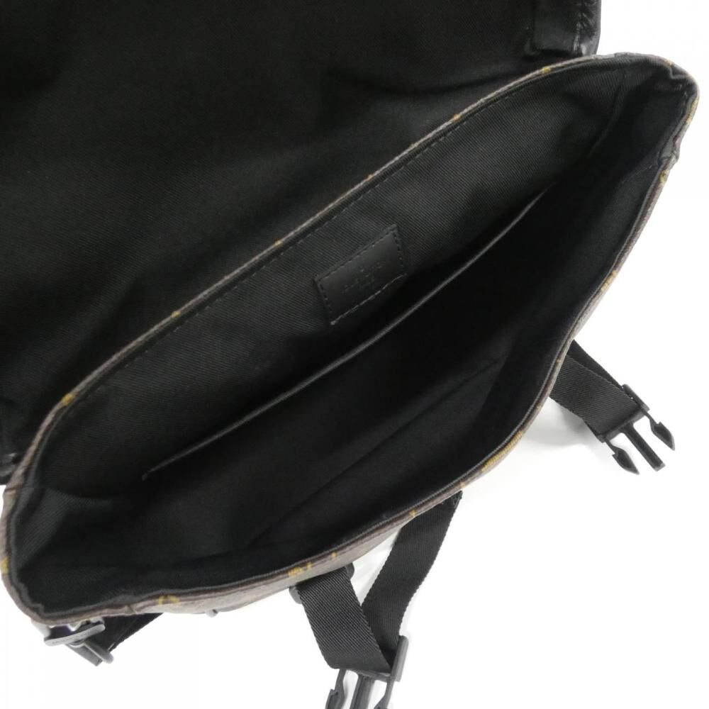 Louis Vuitton Messenger