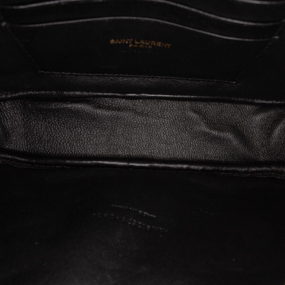 Yves Saint Laurent Shoulder Bag