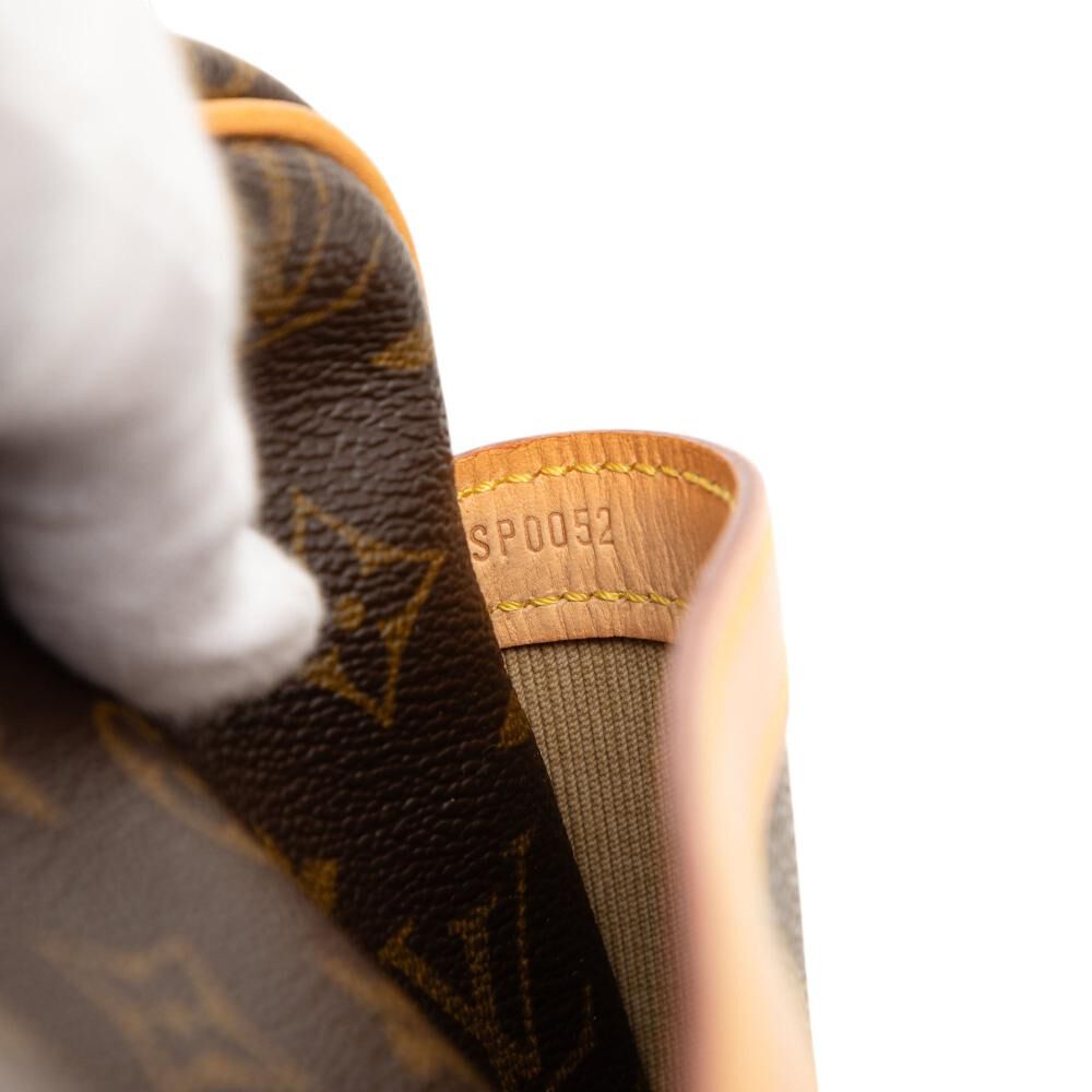 Louis Vuitton Reporter