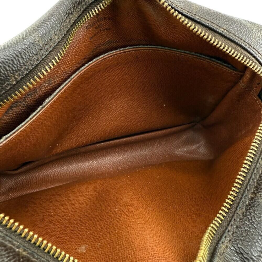Louis Vuitton Clutch