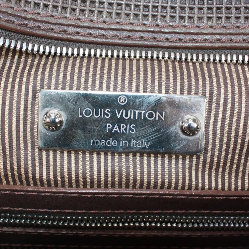 Louis Vuitton Shoulder Bags