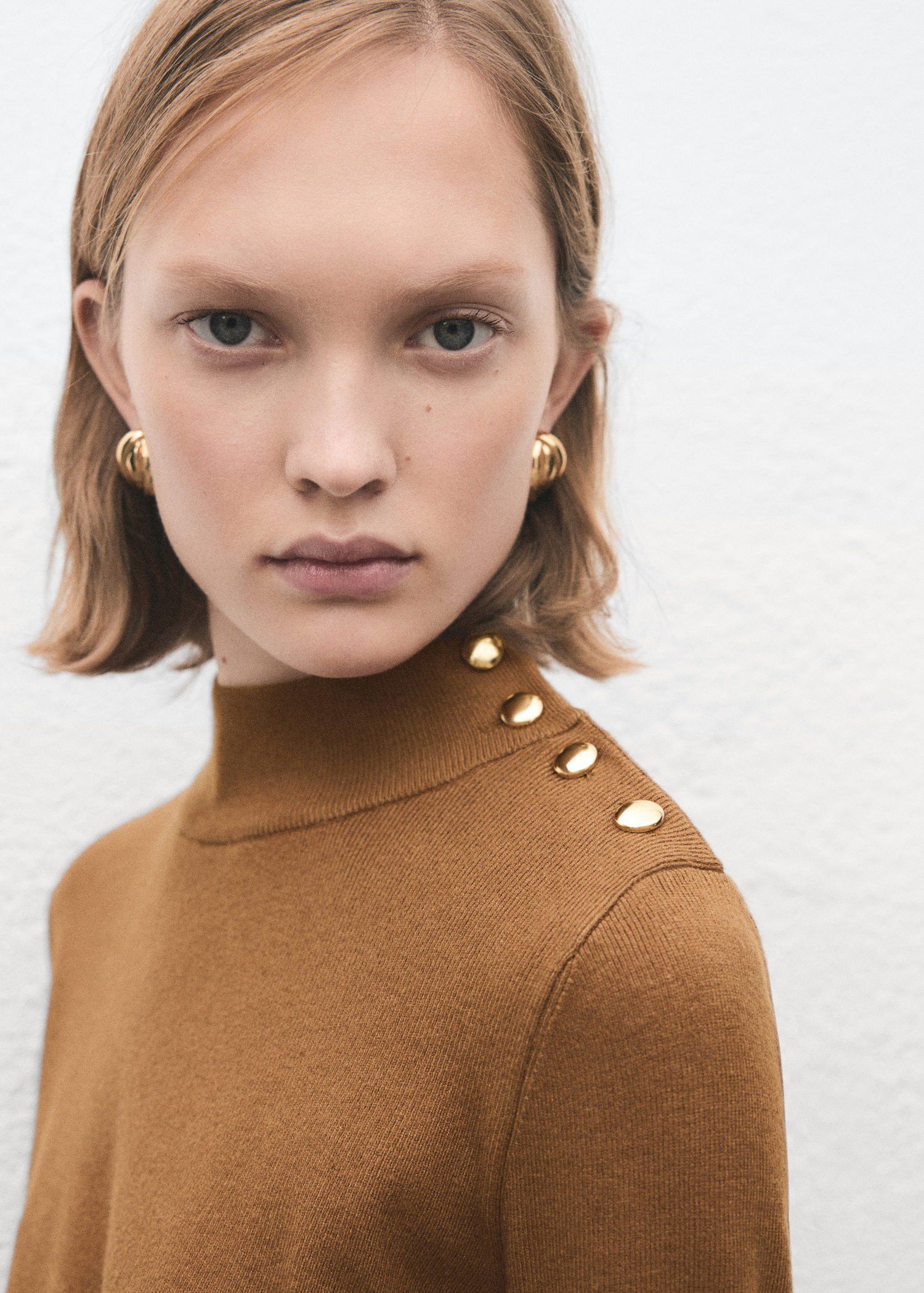 Perkins-neck sweater with button