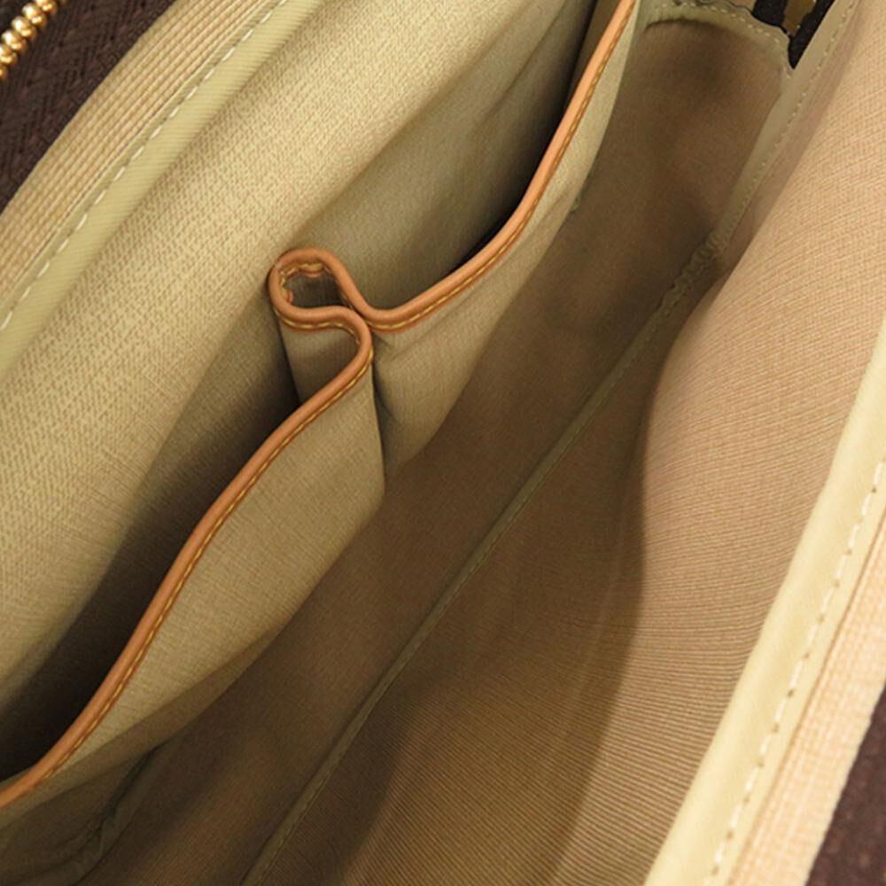 Louis Vuitton Reporter