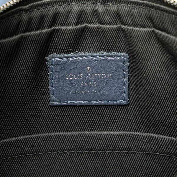 Louis Vuitton Messenger