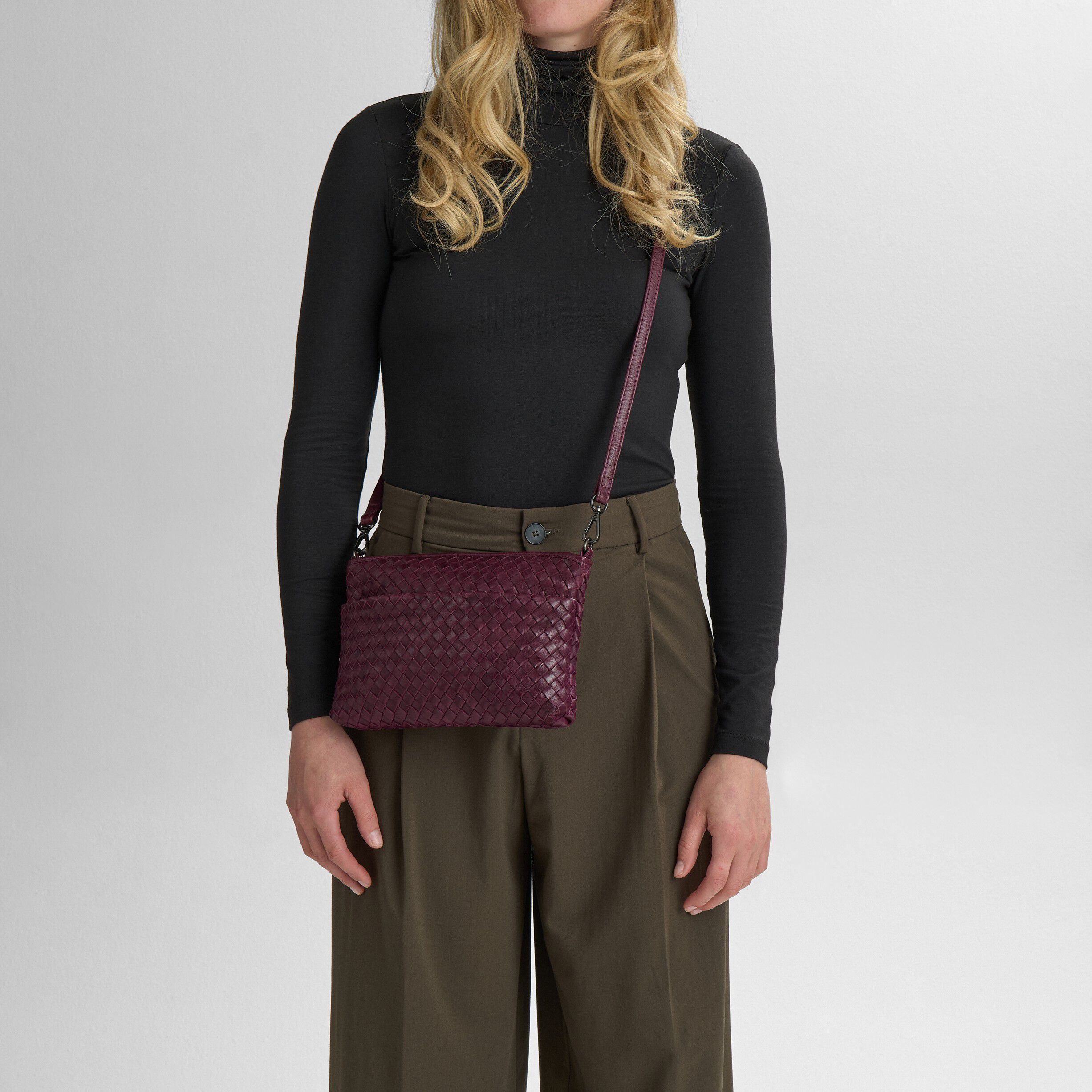 Karimambg Crossbody Bag, Weave