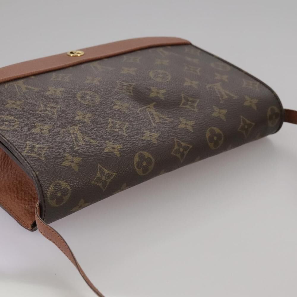 Louis Vuitton Shoulder Bags