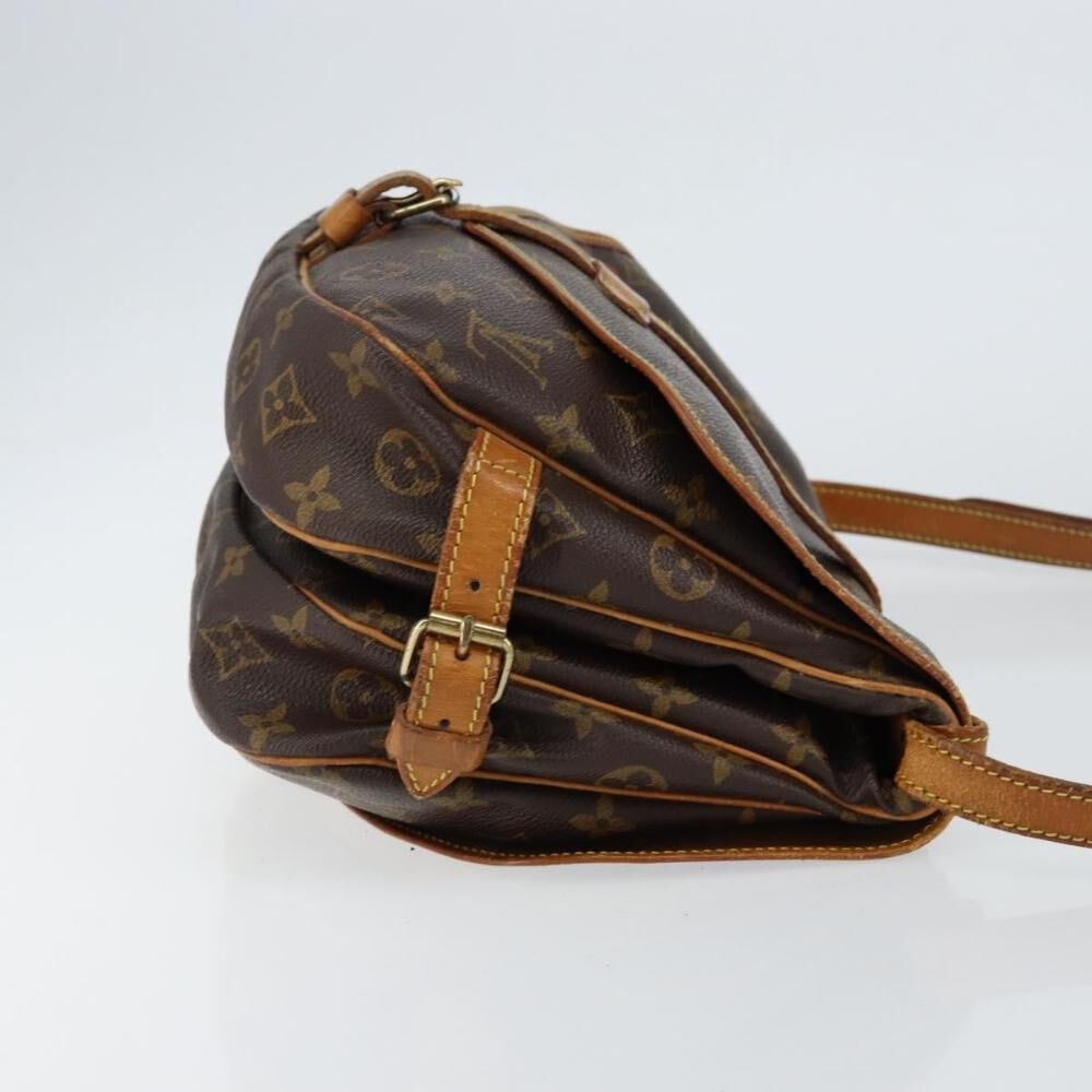 Louis Vuitton Saumur