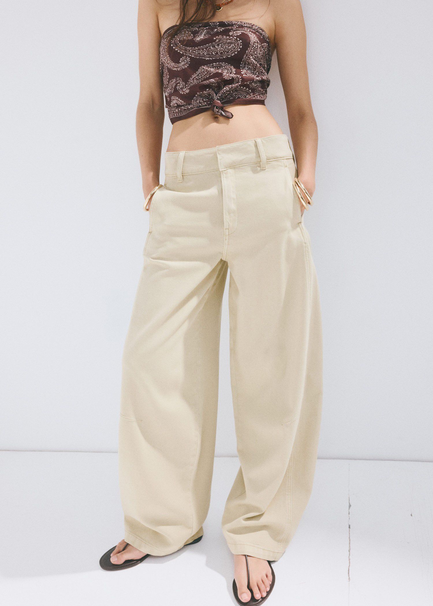 Balloon seam jeans