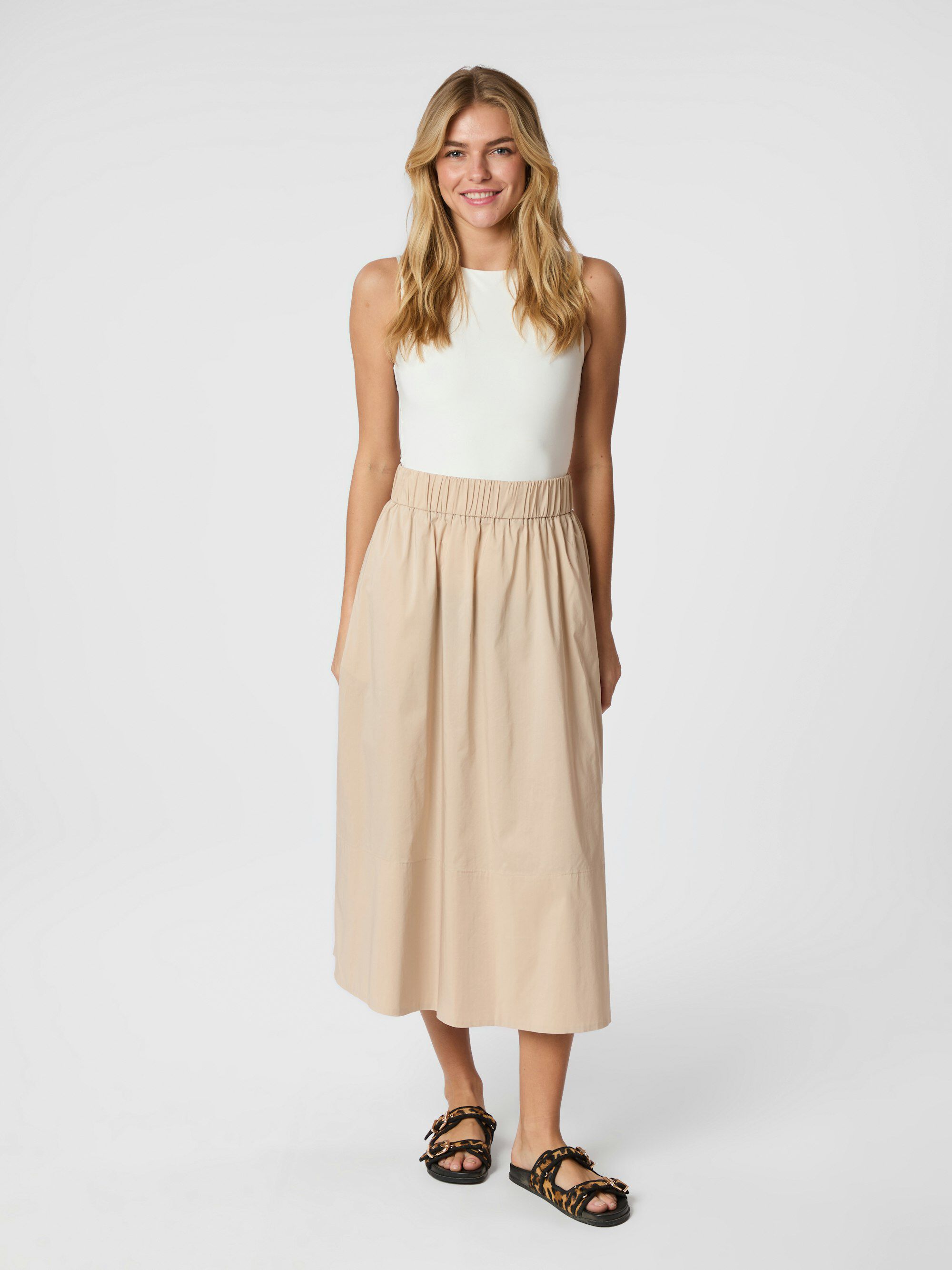 Yara Poplin Skirt